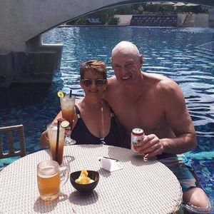 Meet your Posher, Louise